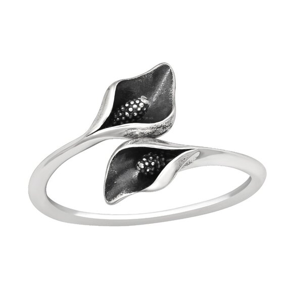 Sterling Silver Calla Lily Flower Ring - Picture 1 of 1